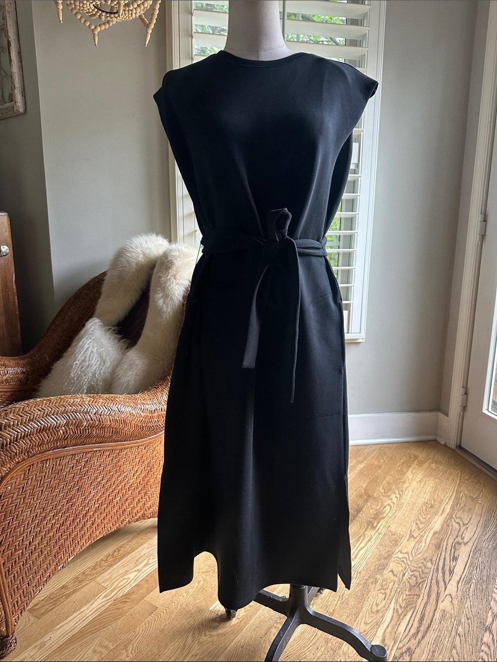 SPANX BELTED SLEEVELESS BLACK DRESS XL EXCELLENT